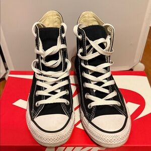 Black high top converse
